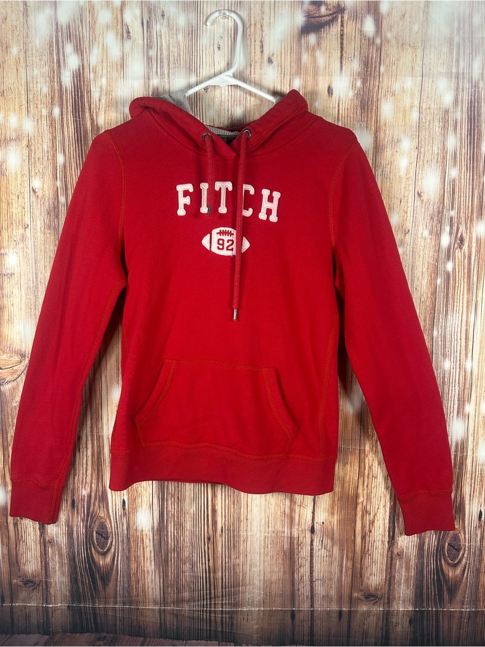 Abercrombie & Fitch Women’s Red Hoodie
Size Large